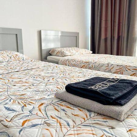 Scanderbeg Square 2Br Apt ティラナ エクステリア 写真