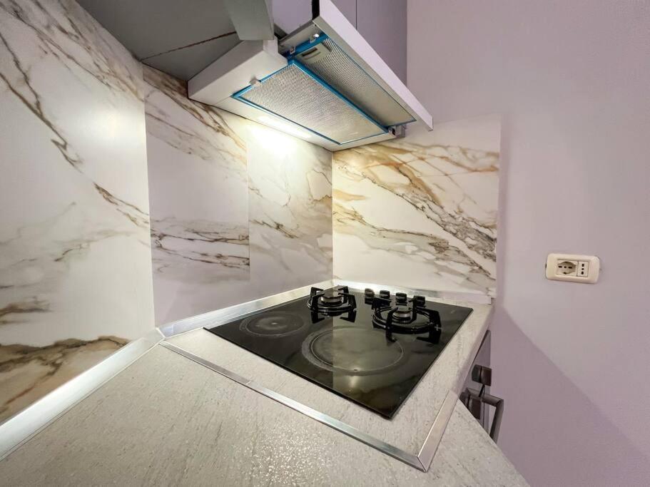 Scanderbeg Square 2Br Apt ティラナ エクステリア 写真