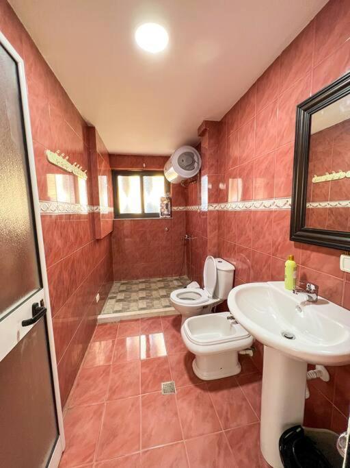 Scanderbeg Square 2Br Apt ティラナ エクステリア 写真